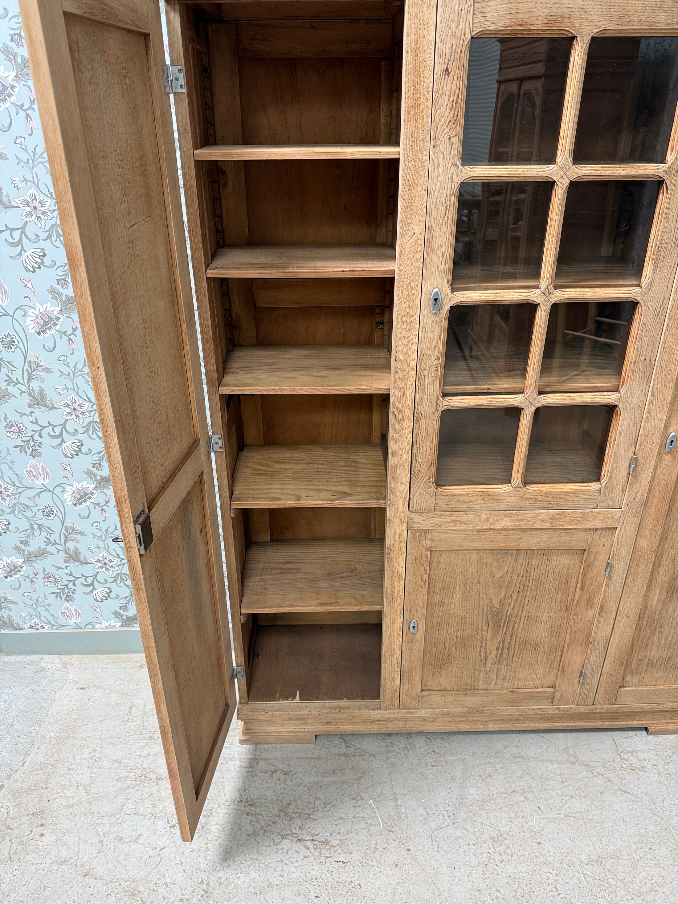 Grande armoire Art Déco en chêne