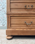 Charger l'image dans la visionneuse de la galerie, Grande armoire ancienne de campagne
