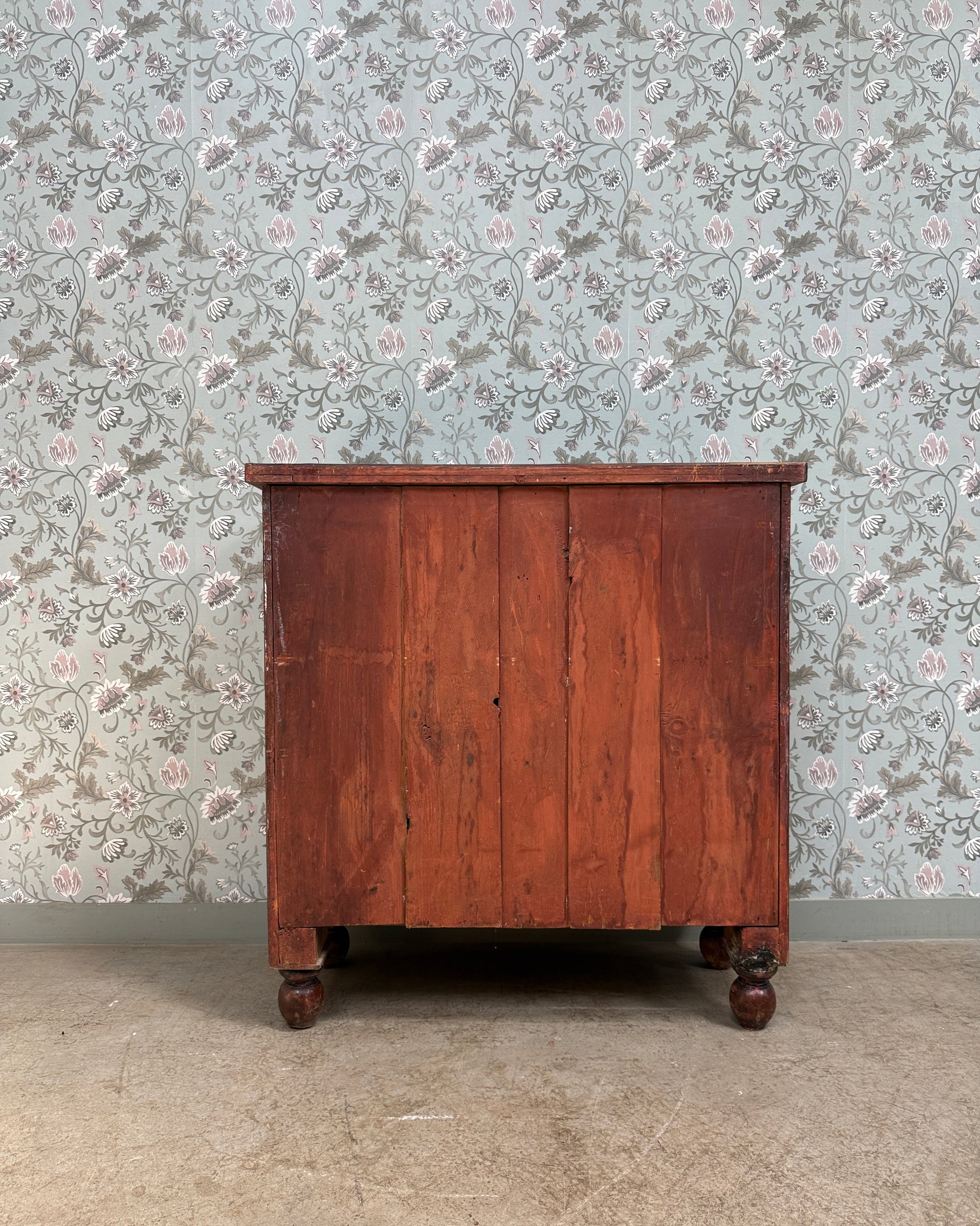 Grande commode anglaise ancienne