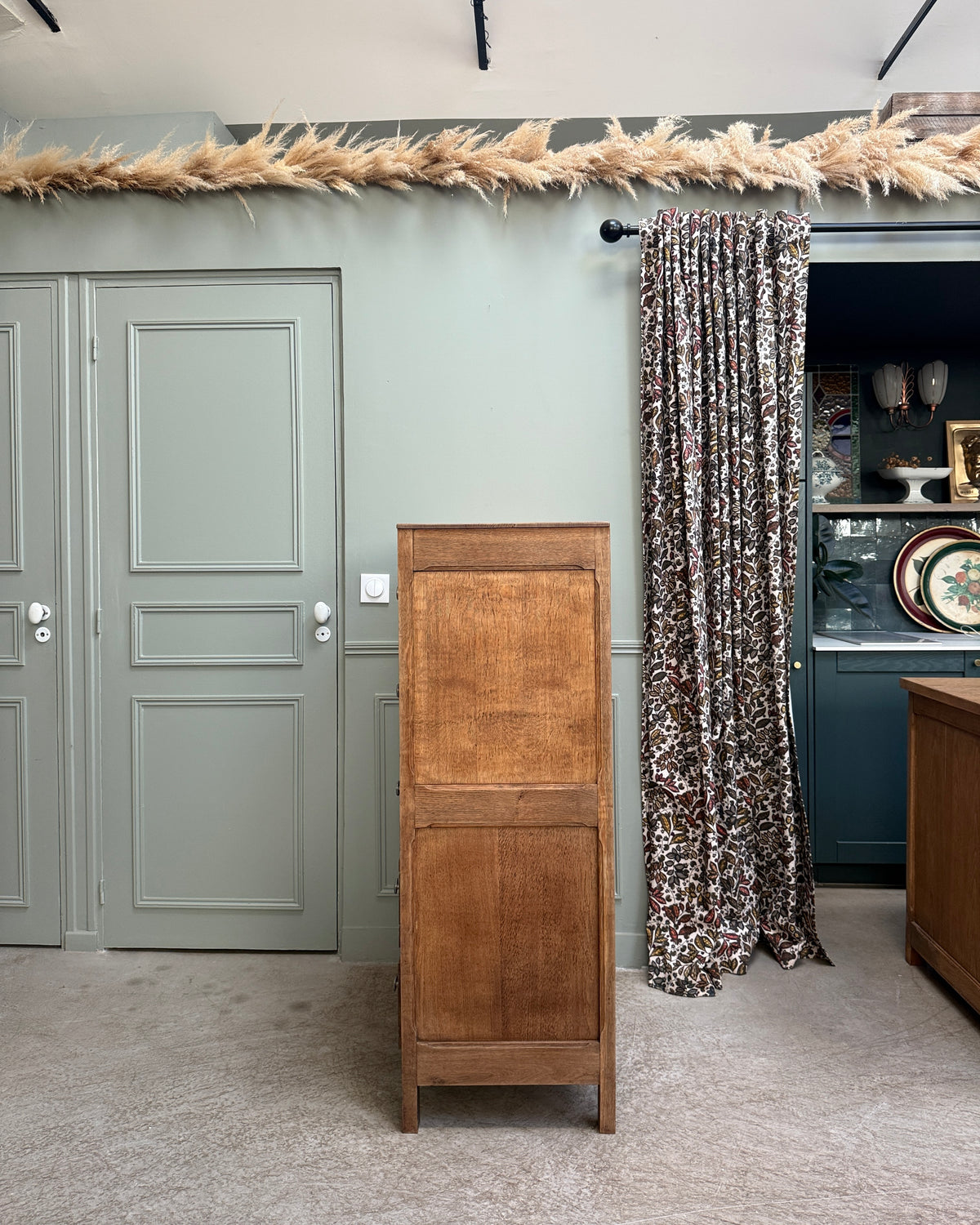 Grande commode vintage en chêne