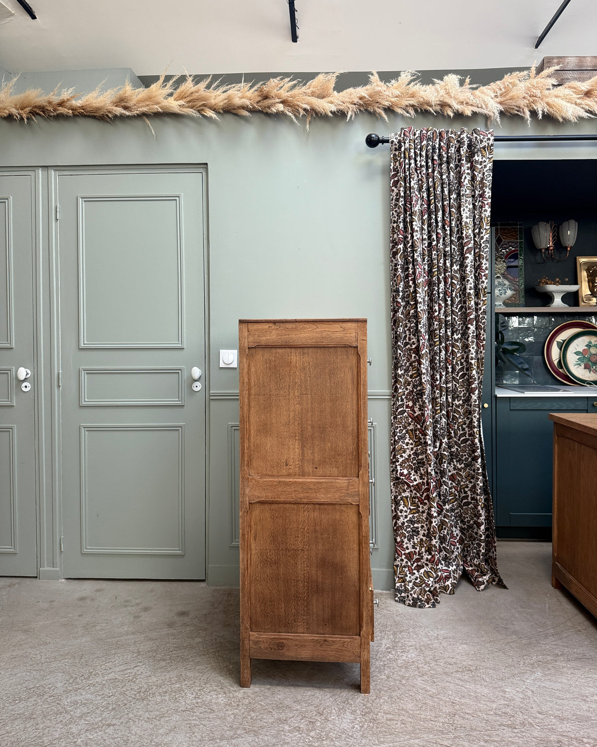 Grande commode vintage en chêne