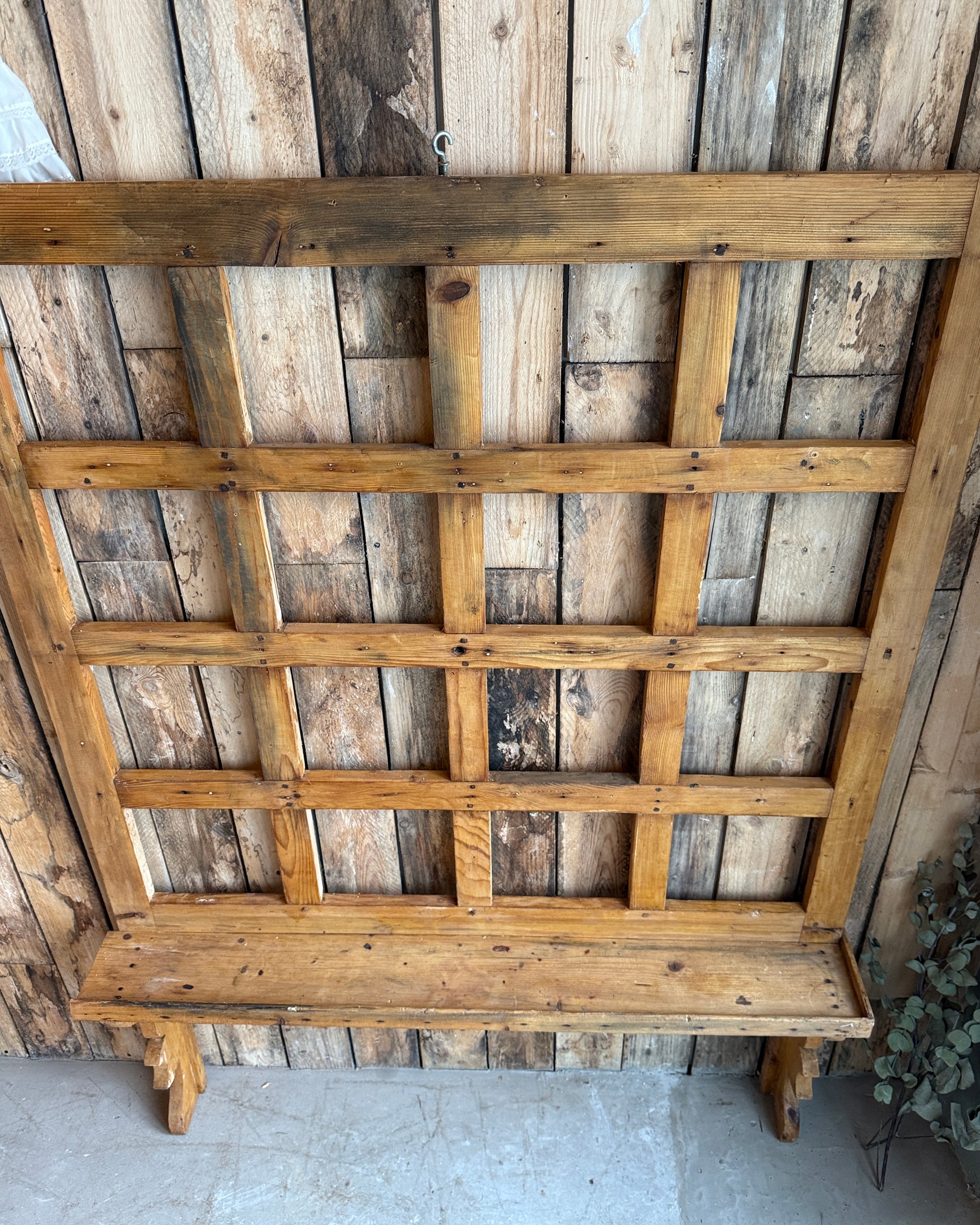 Grande étagère de métier en bois