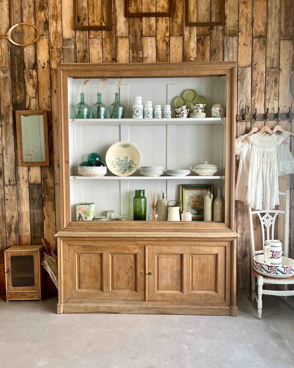 Vaisselier deux corps ancien en chene