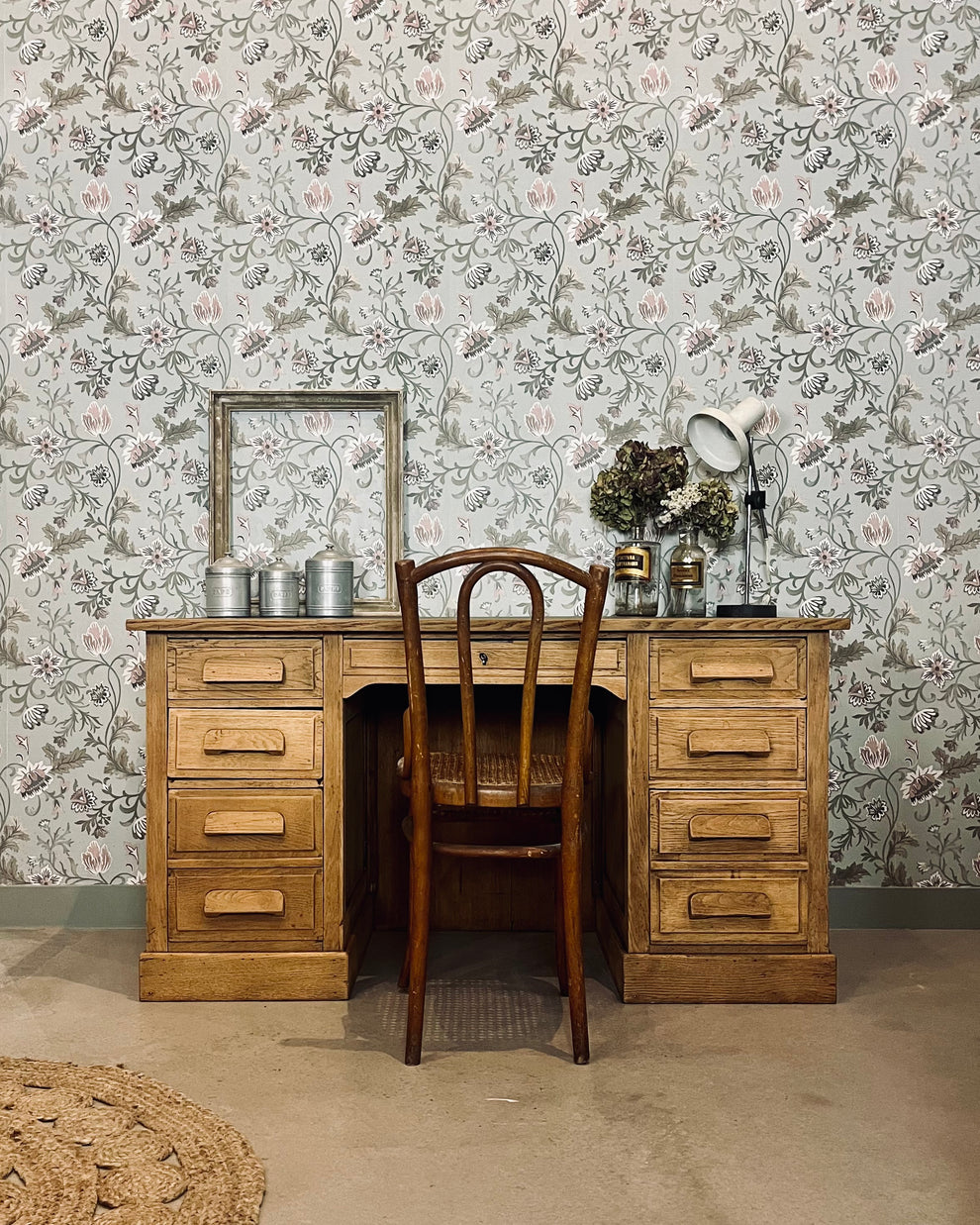 Bureau démis-ministre ancien en chene