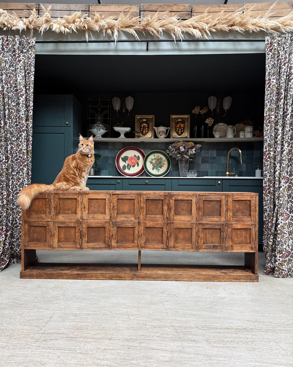 Meuble de métier à casiers vintage