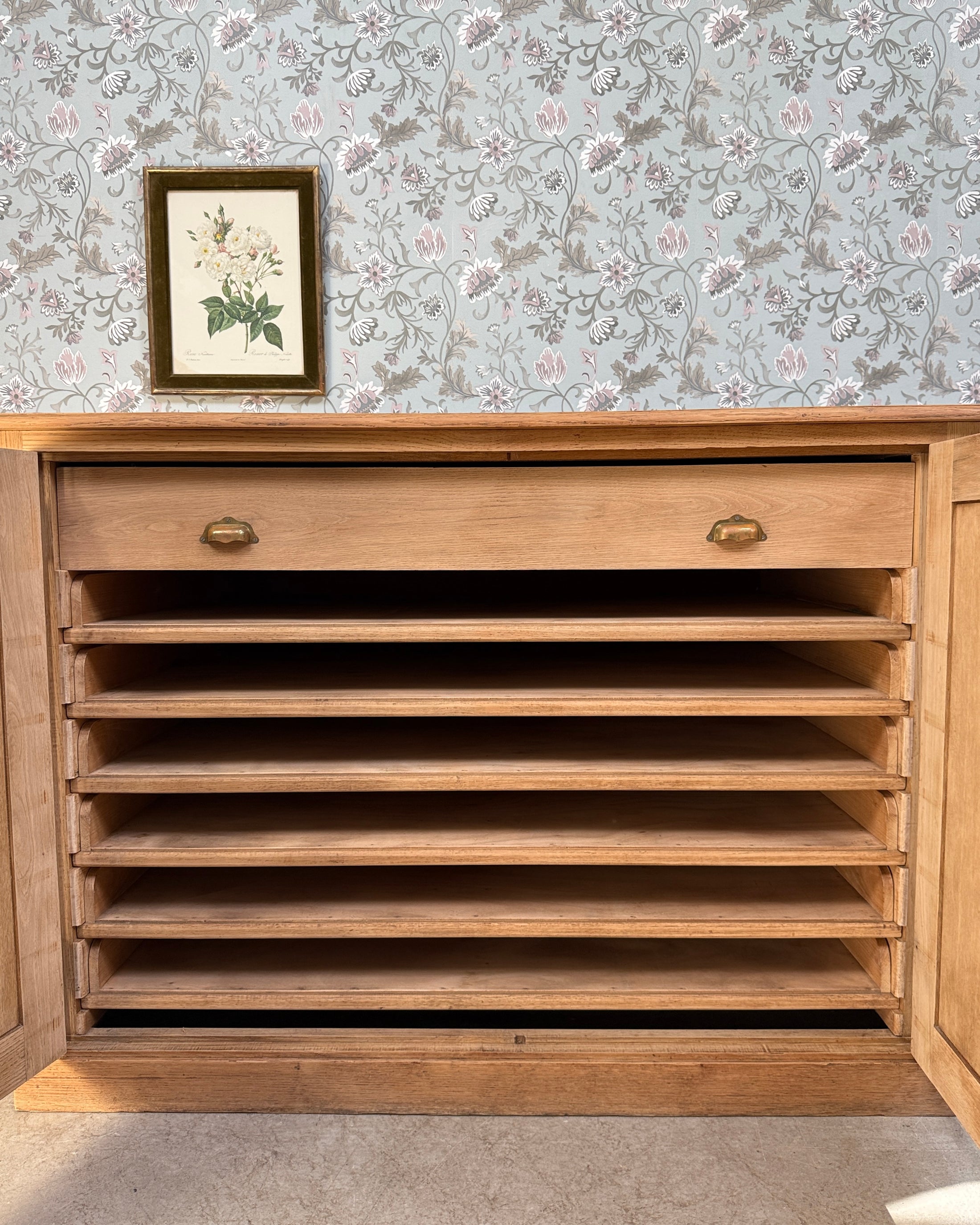 Meuble à plans en chêne