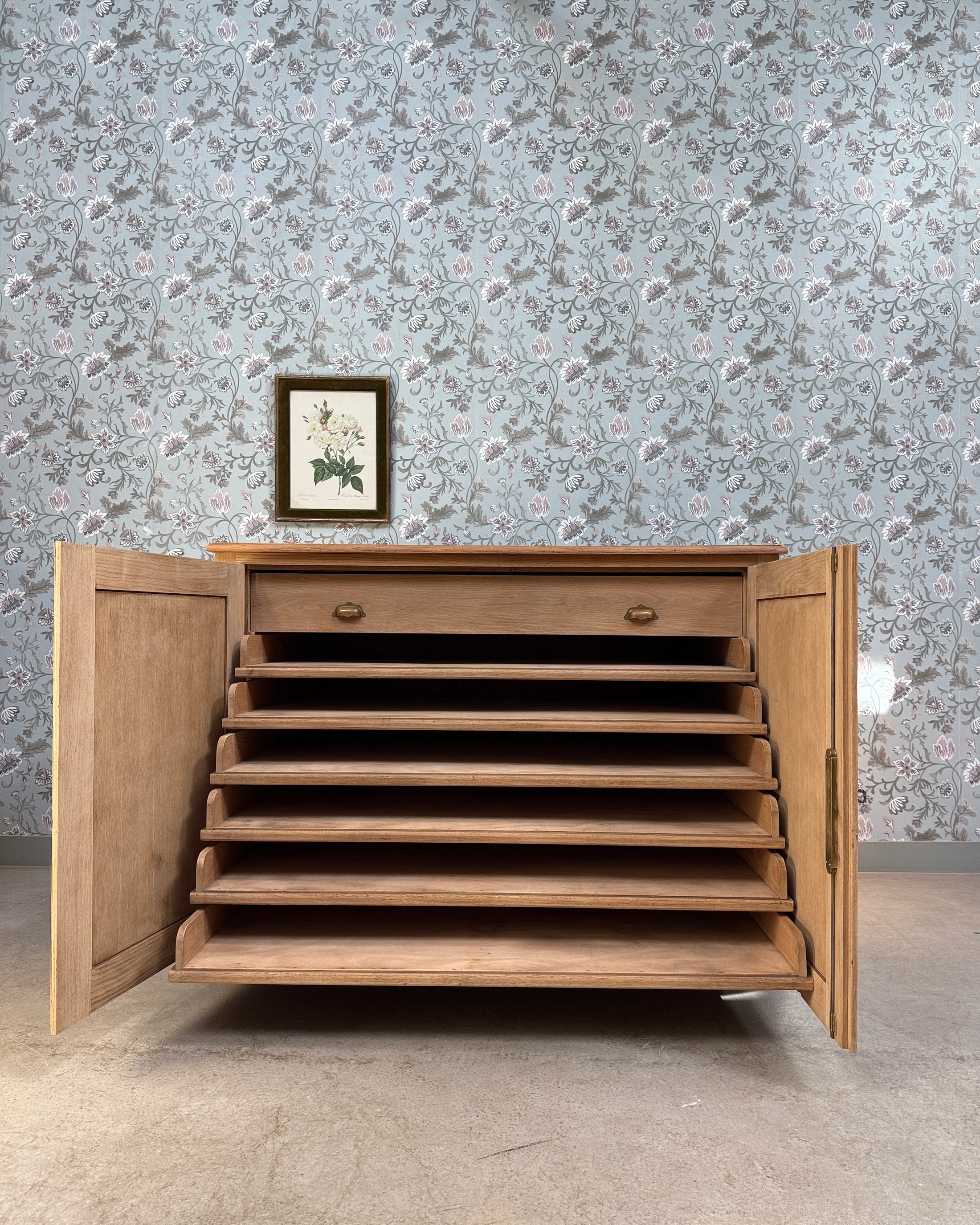 Meuble à plans en chêne