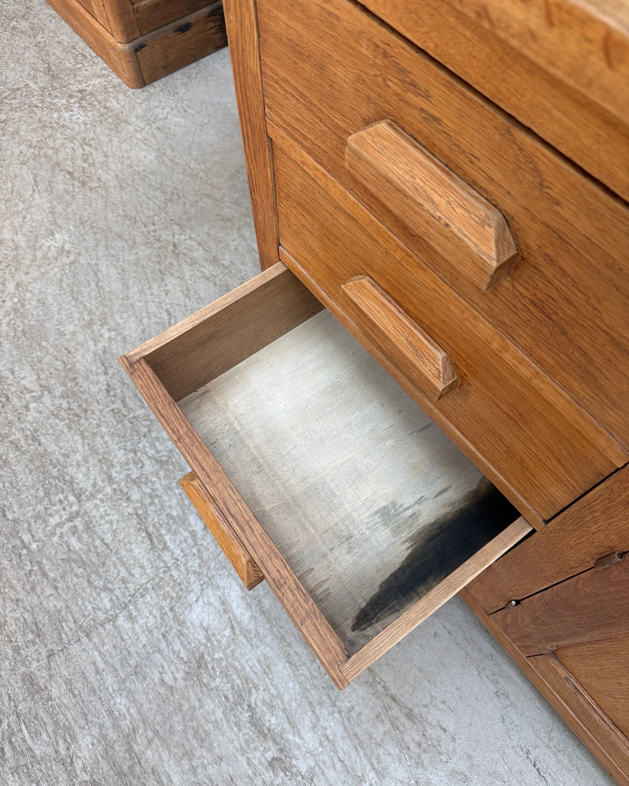Meuble de métier îlot en chêne