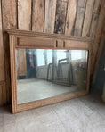 Charger l'image dans la visionneuse de la galerie, Miroir trumeau ancien en chêne
