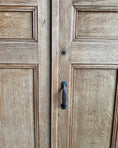 Charger l'image dans la visionneuse de la galerie, Paire de portes d’une armoire ancienne
