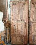 Charger l'image dans la visionneuse de la galerie, Paire de portes anciennes d’armoire
