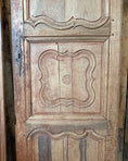 Charger l'image dans la visionneuse de la galerie, Paire de portes anciennes d’armoire
