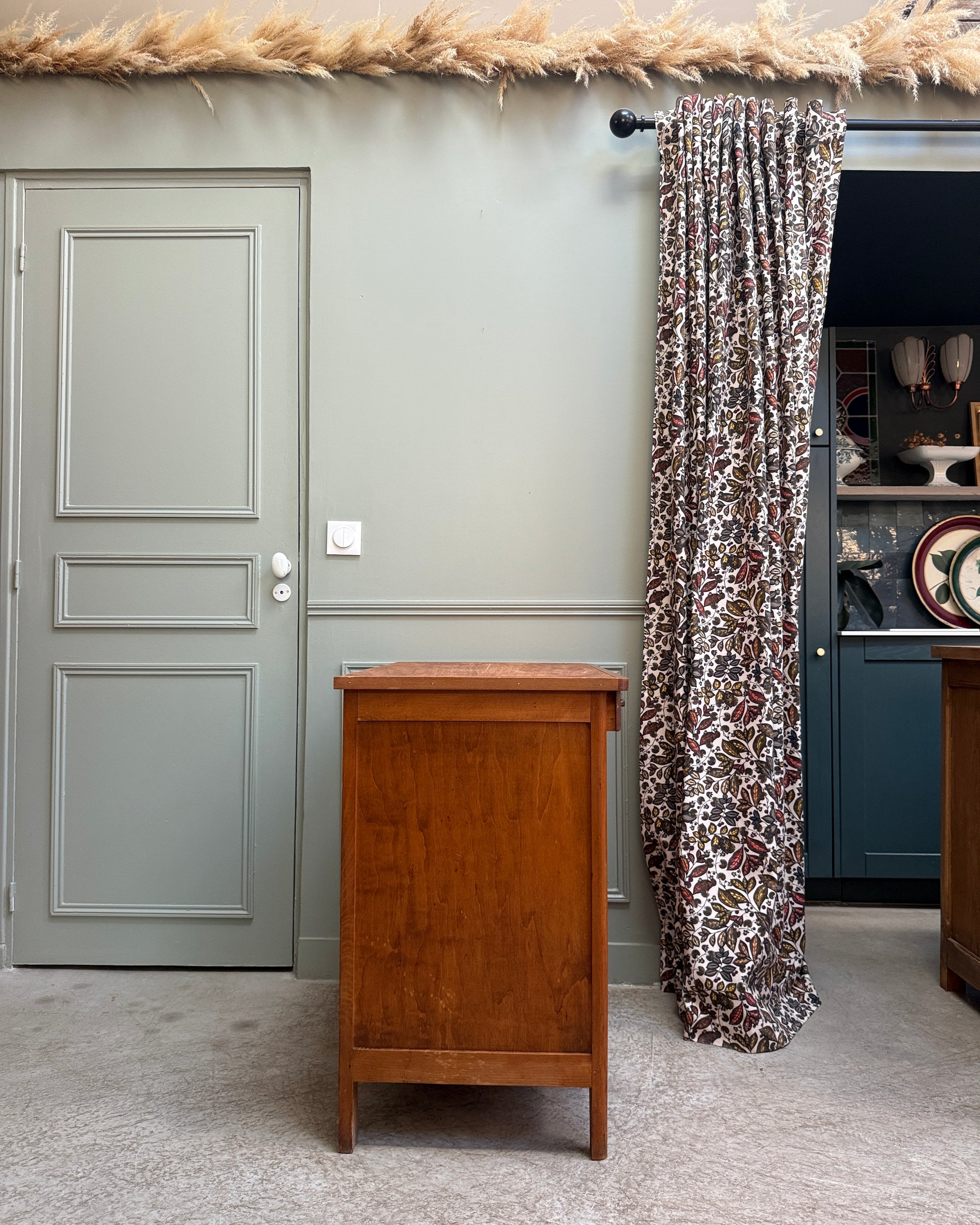 Buffet parisien vintage