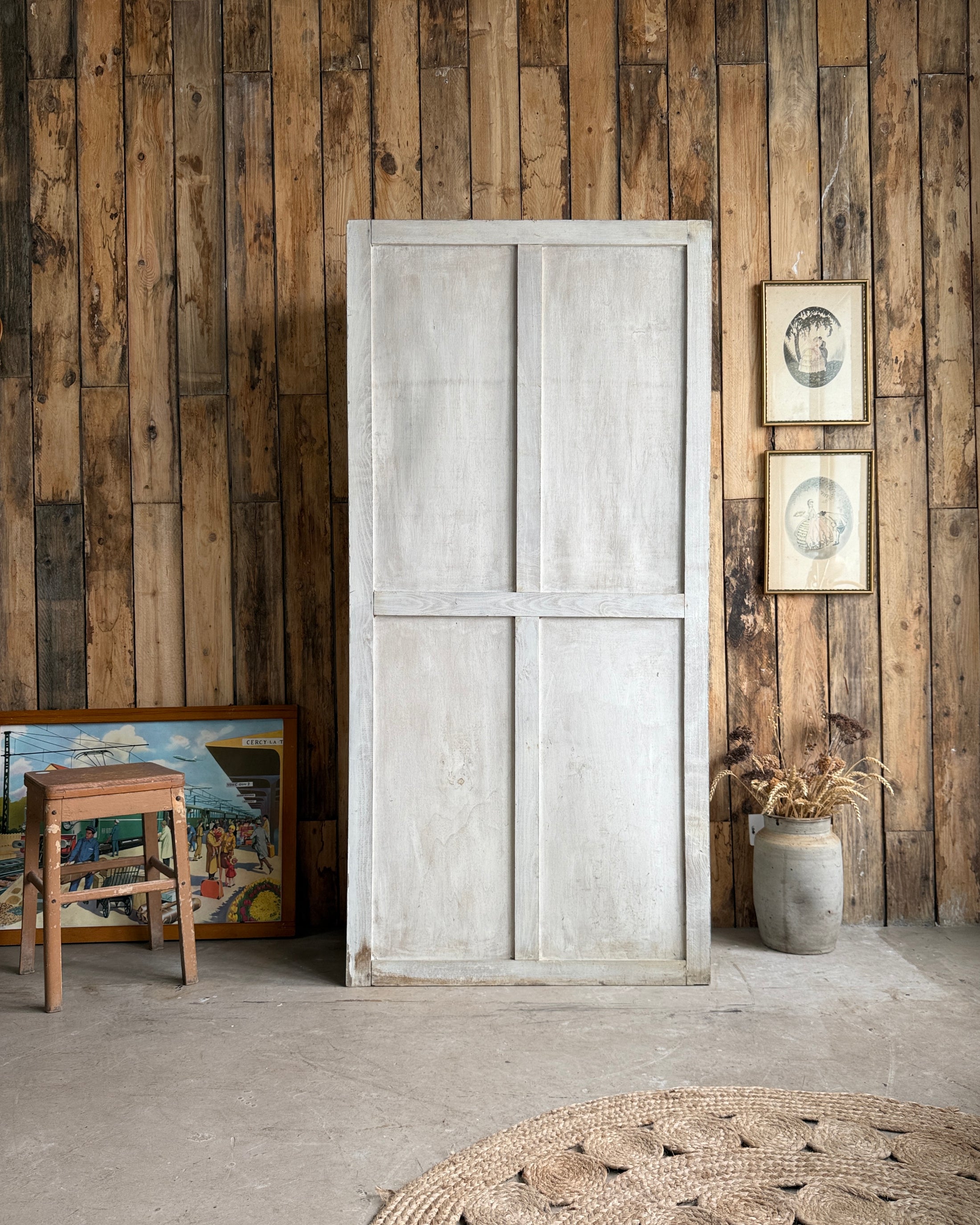 Petite armoire parisienne patine verte