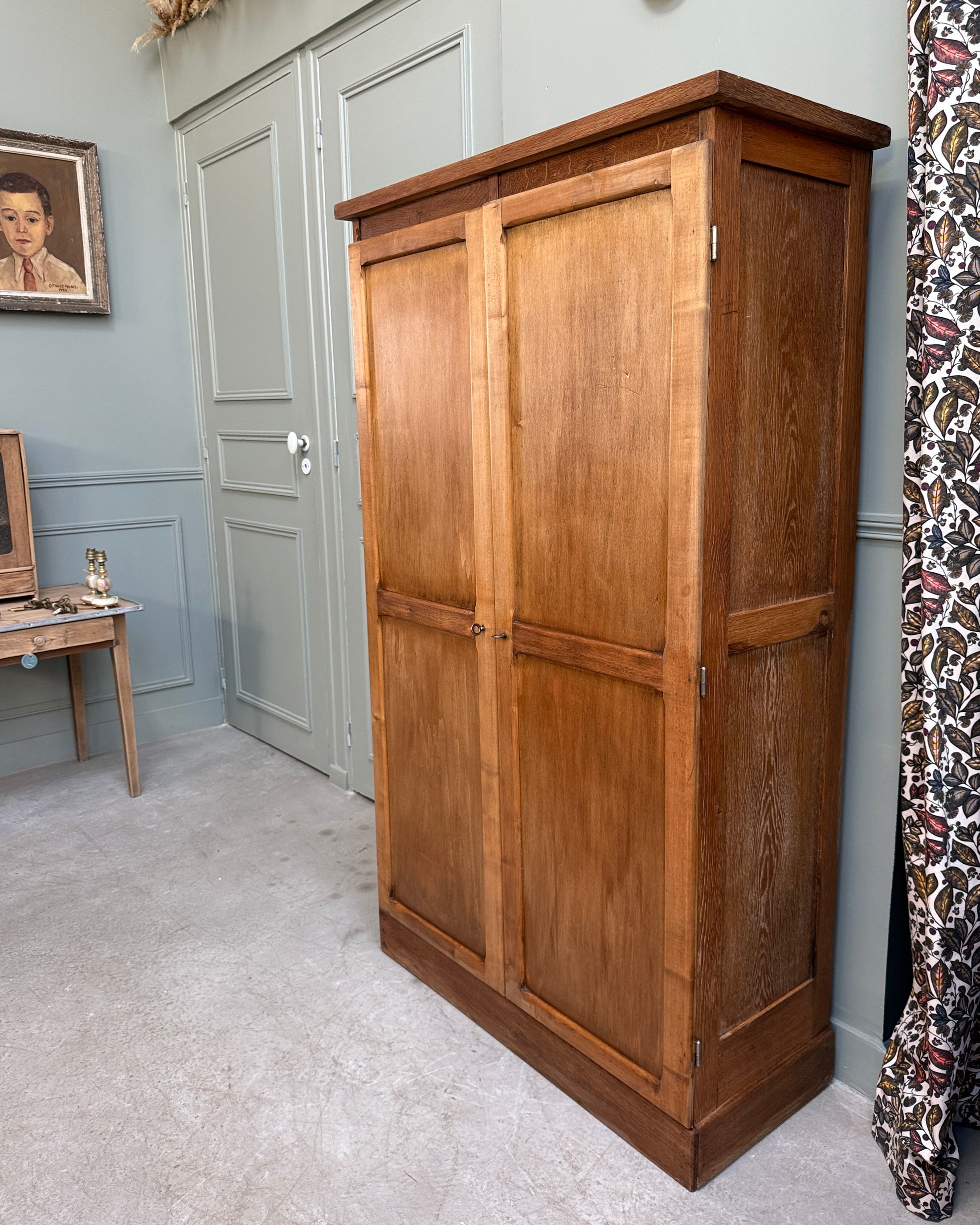 Petite armoire de métier
