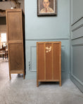 Charger l'image dans la visionneuse de la galerie, Commode vintage à cinq tiroirs
