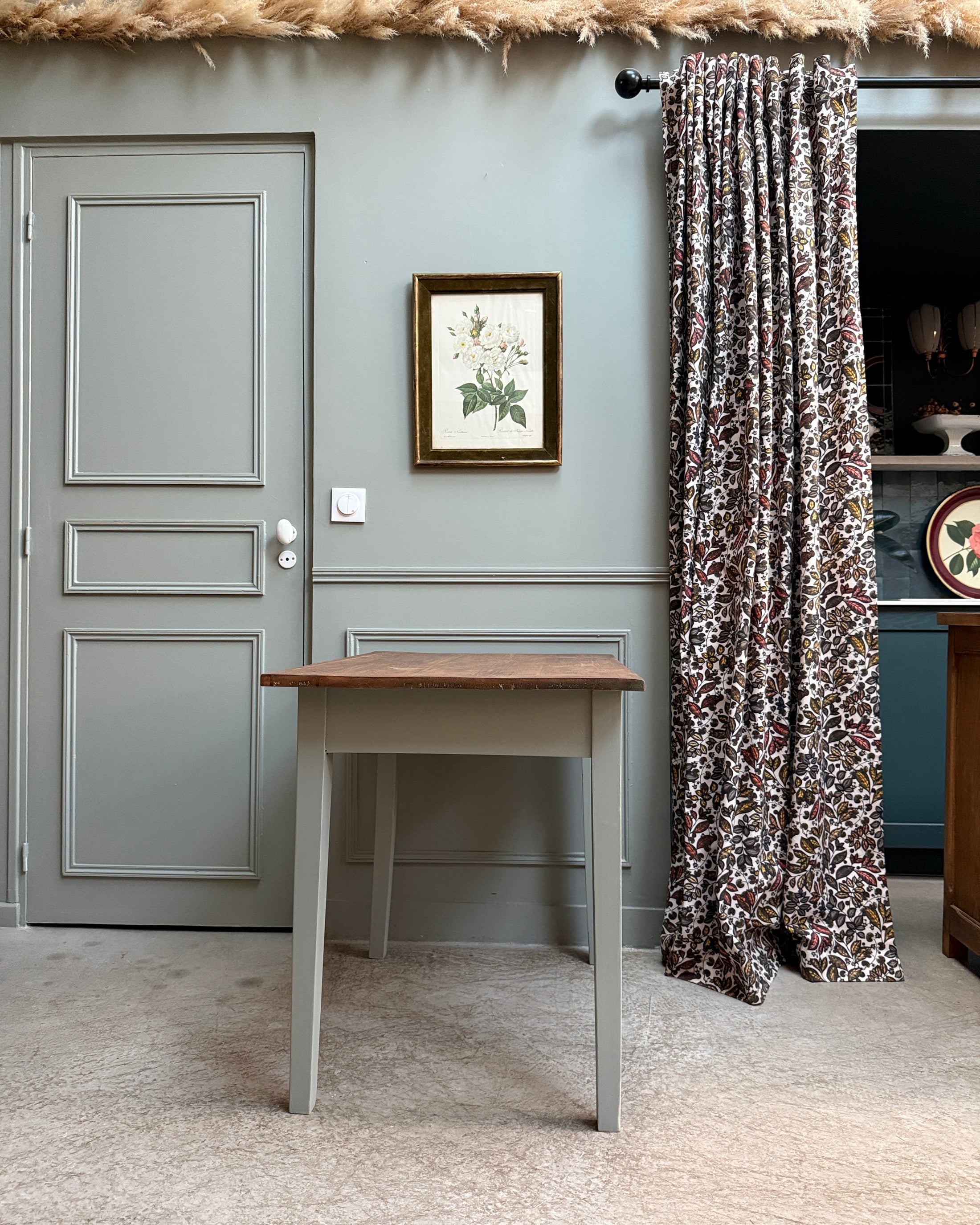 Petite table de ferme ou bureau