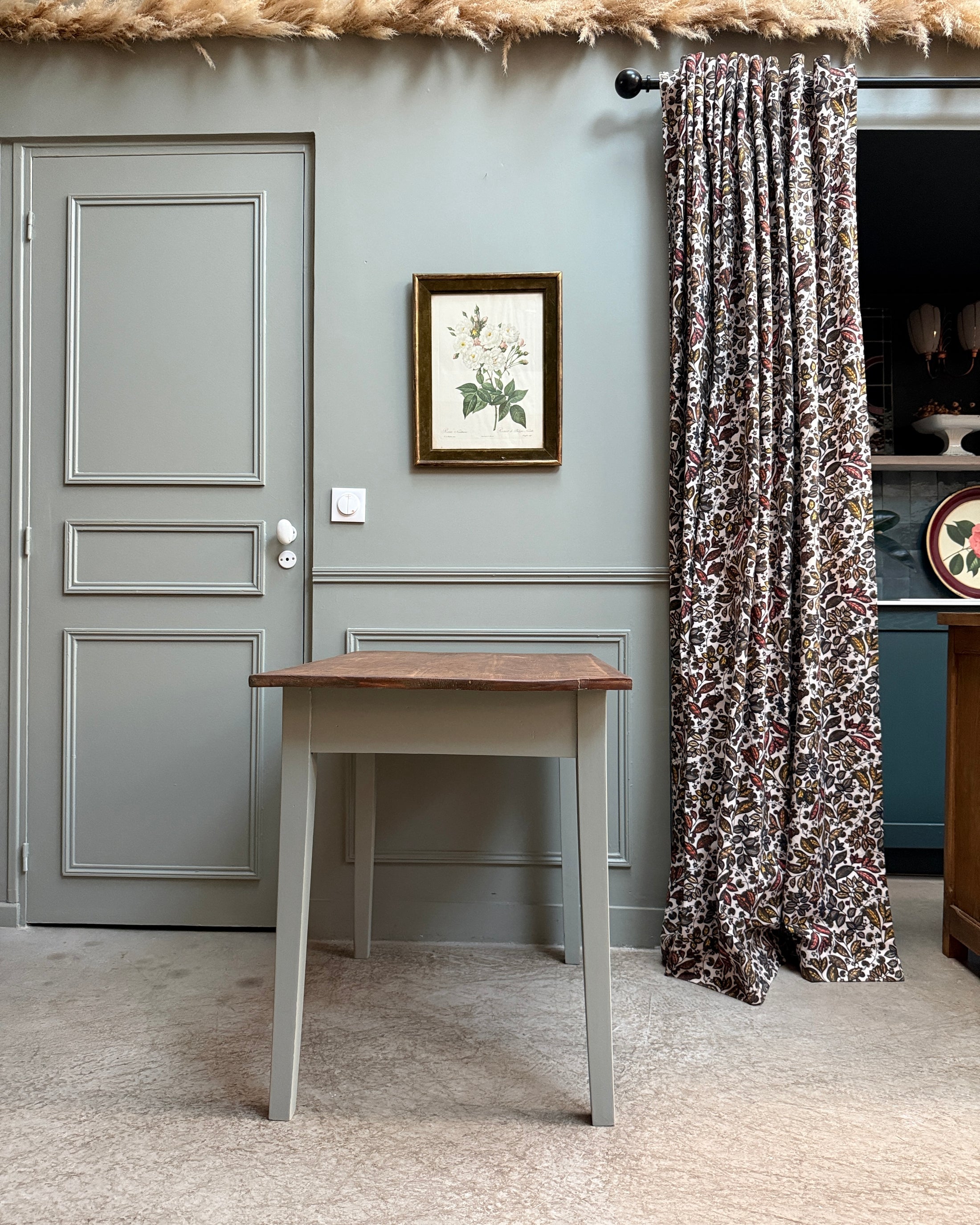 Petite table de ferme ou bureau