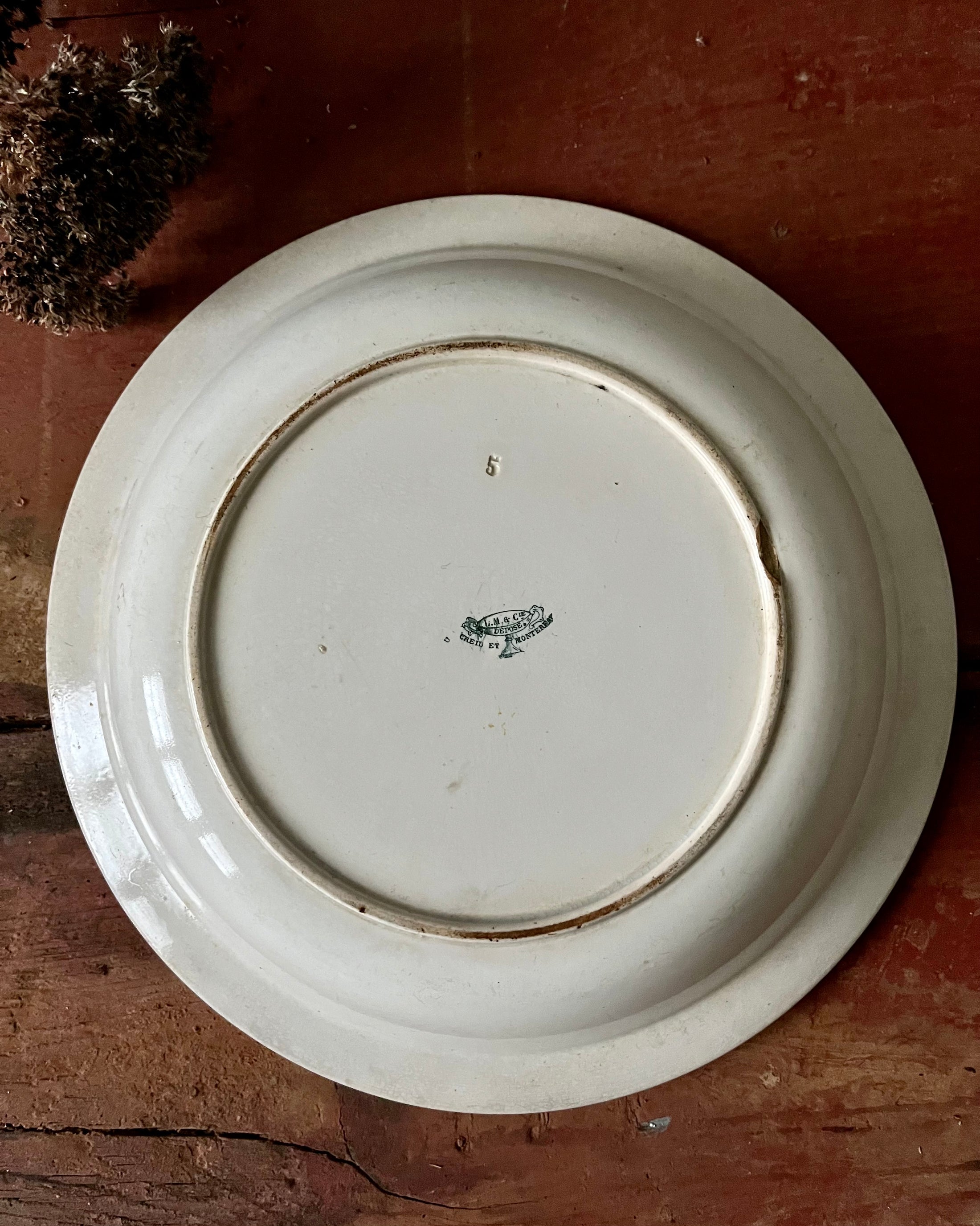 Plat rond creux Creil & Montereau