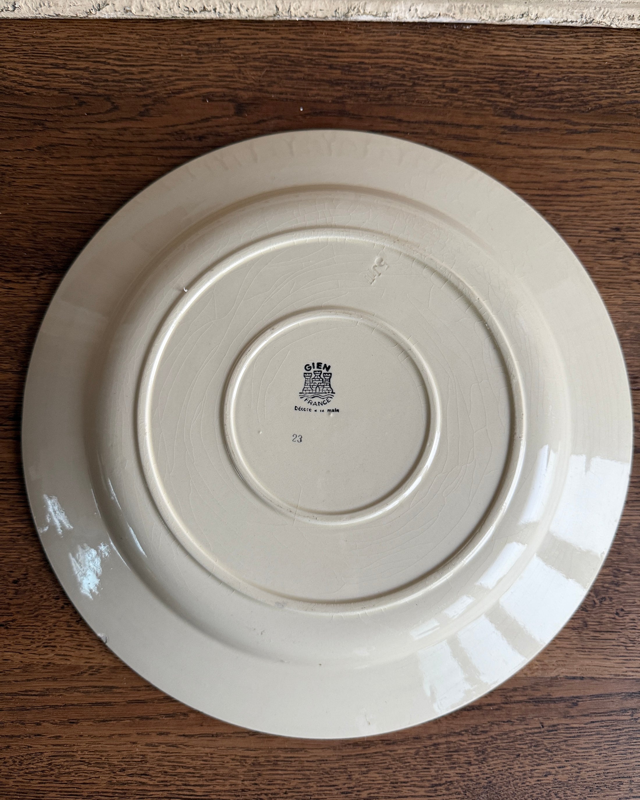 Plat rond plat terre de fer Gien