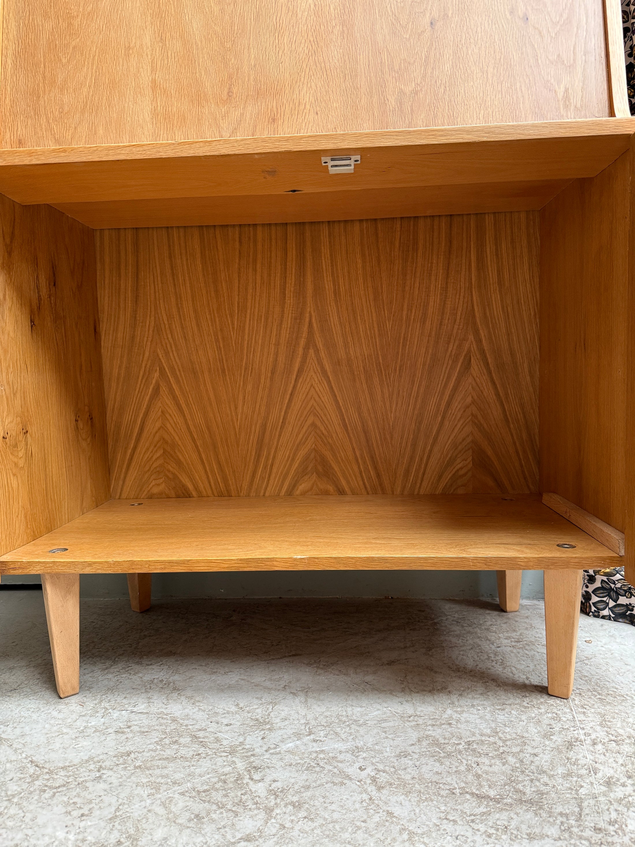 Secrétaire mid-century en chêne
