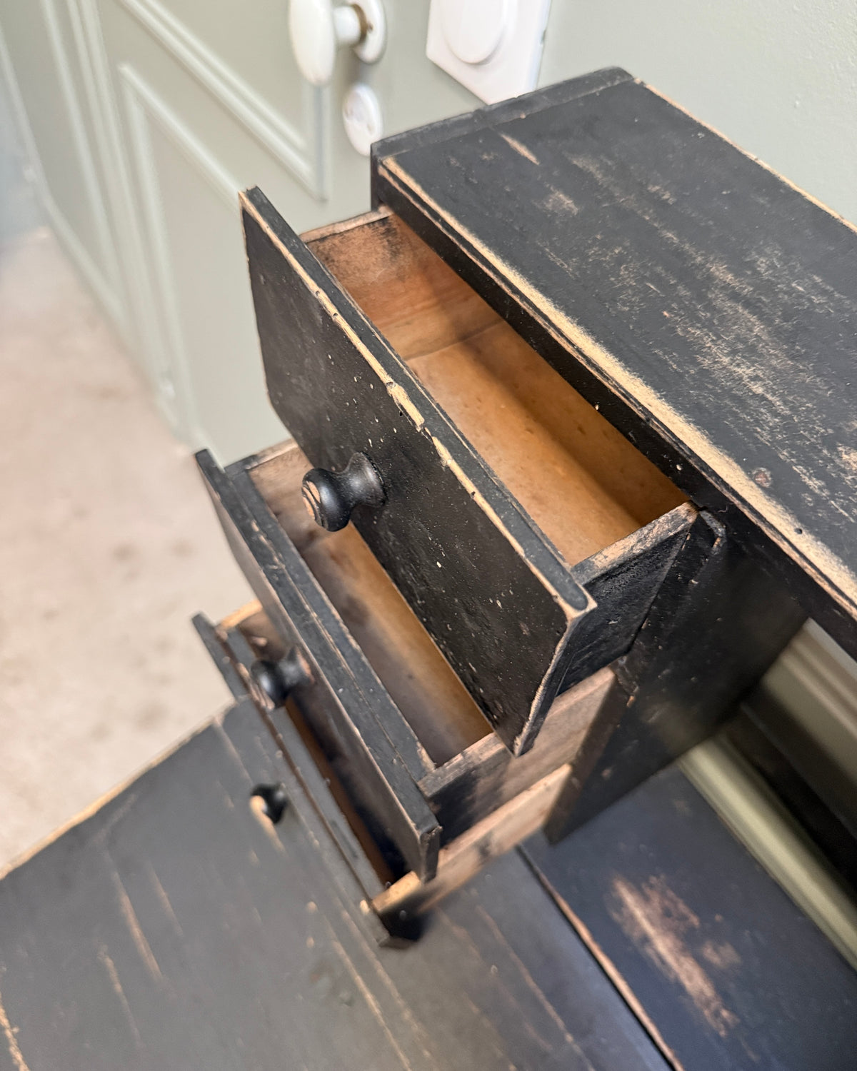 Petit bureau à gradin ancien