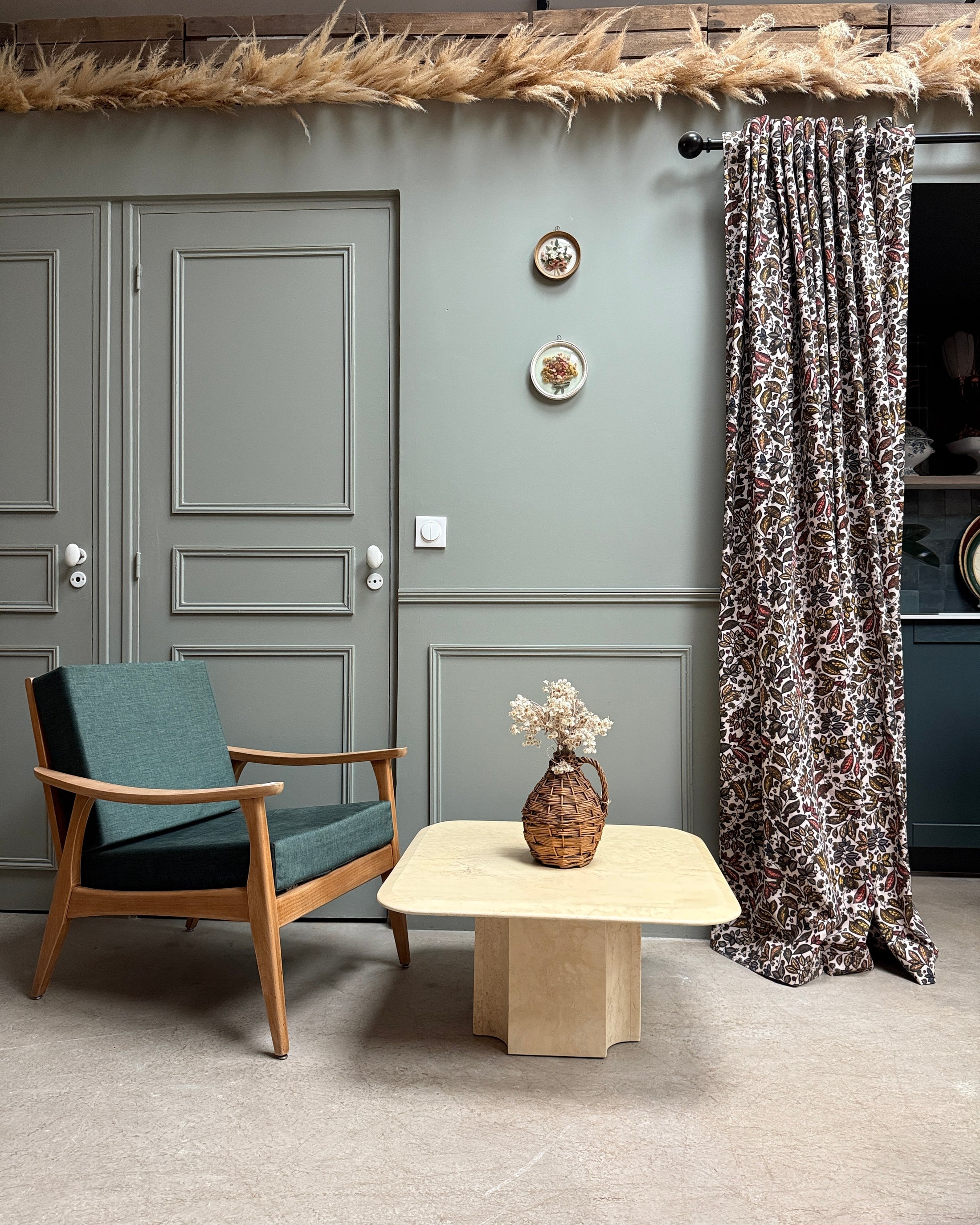 Table basse vintage en travertin des années 70