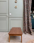 Charger l'image dans la visionneuse de la galerie, Petite table basse vintage
