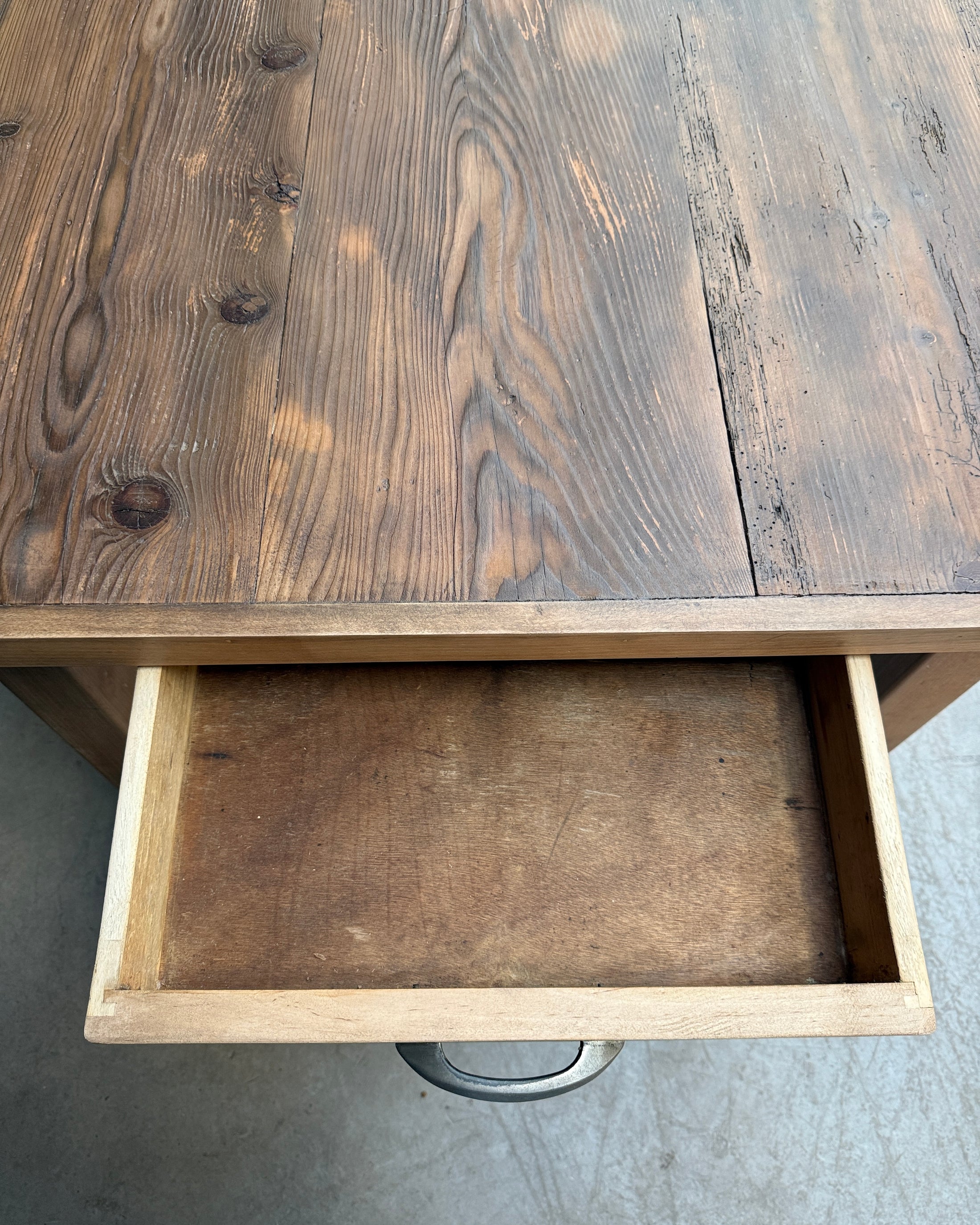 Table-à-manger de ferme