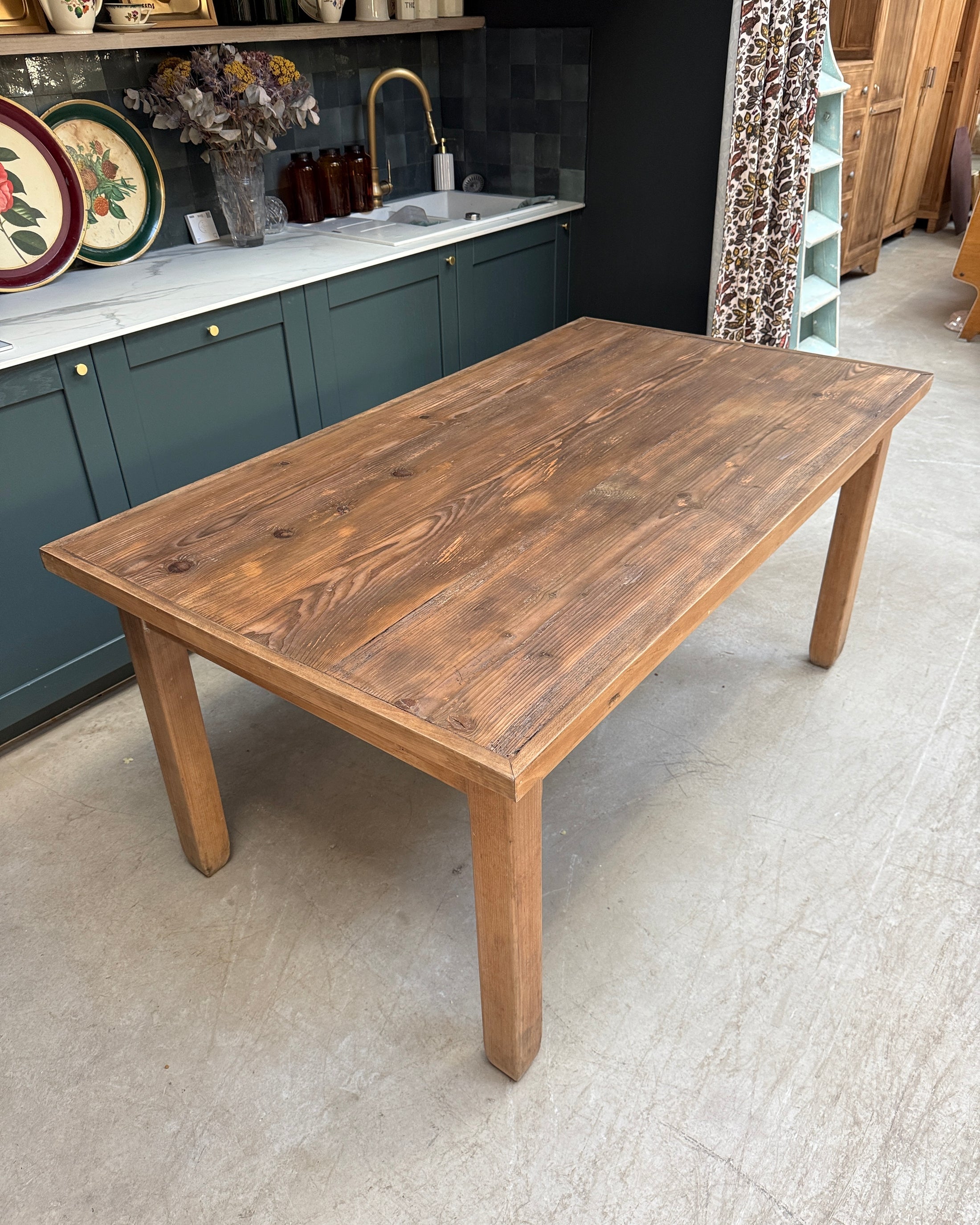 Table-à-manger de ferme