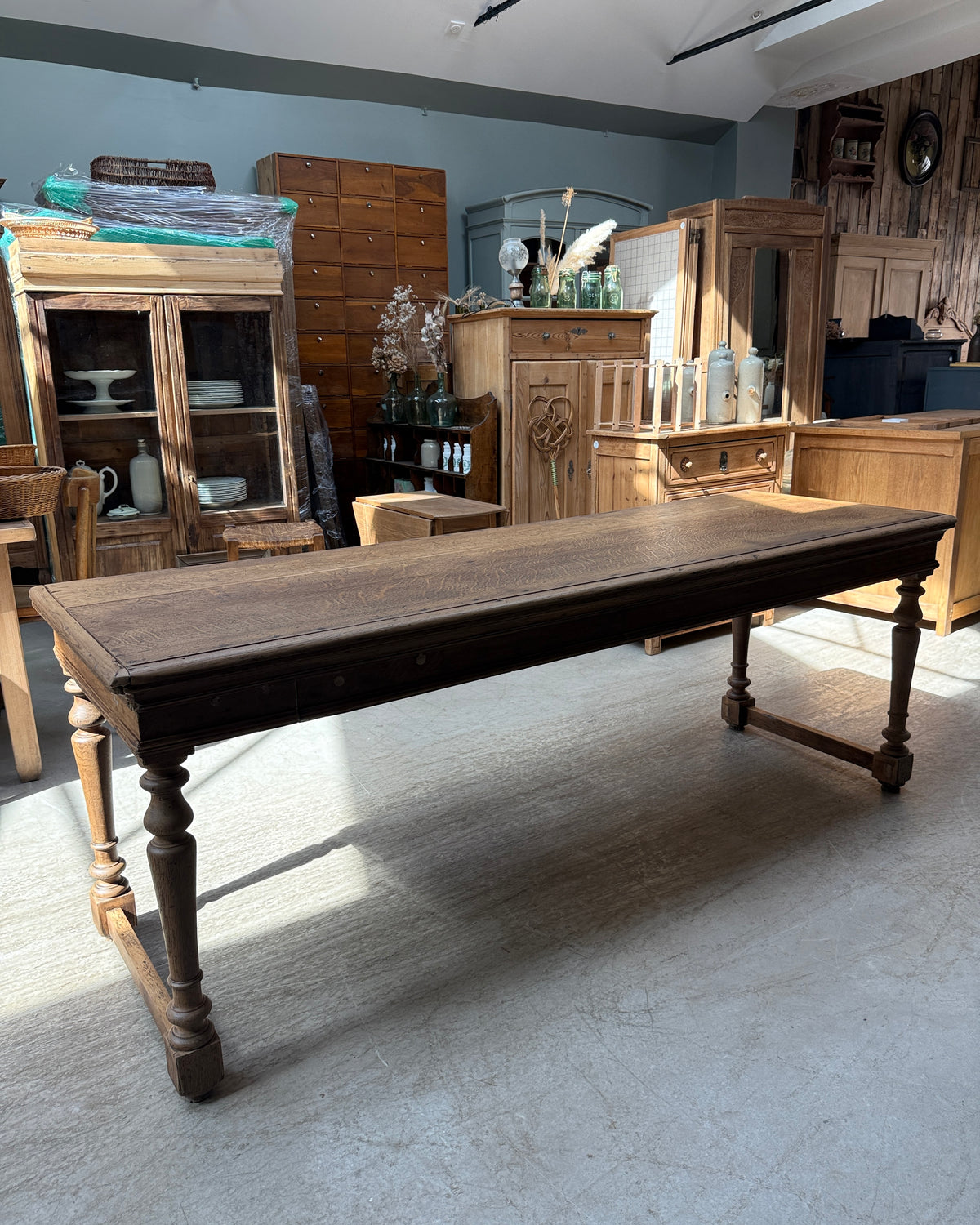 Table de ferme aux pieds tournés en chêne