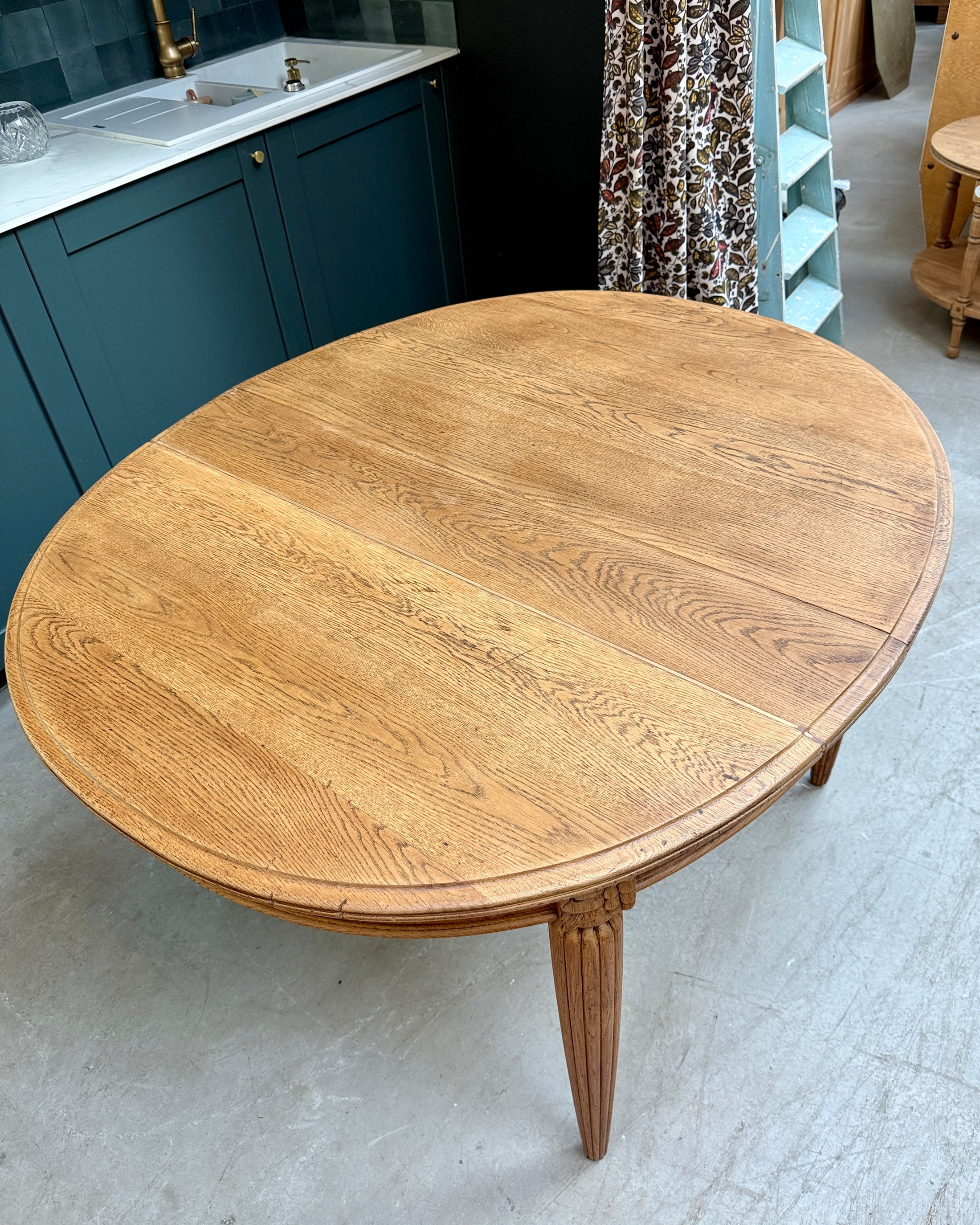 Table ovale Art Déco