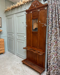 Charger l'image dans la visionneuse de la galerie, Vestiaire ancien d’entrée en chêne
