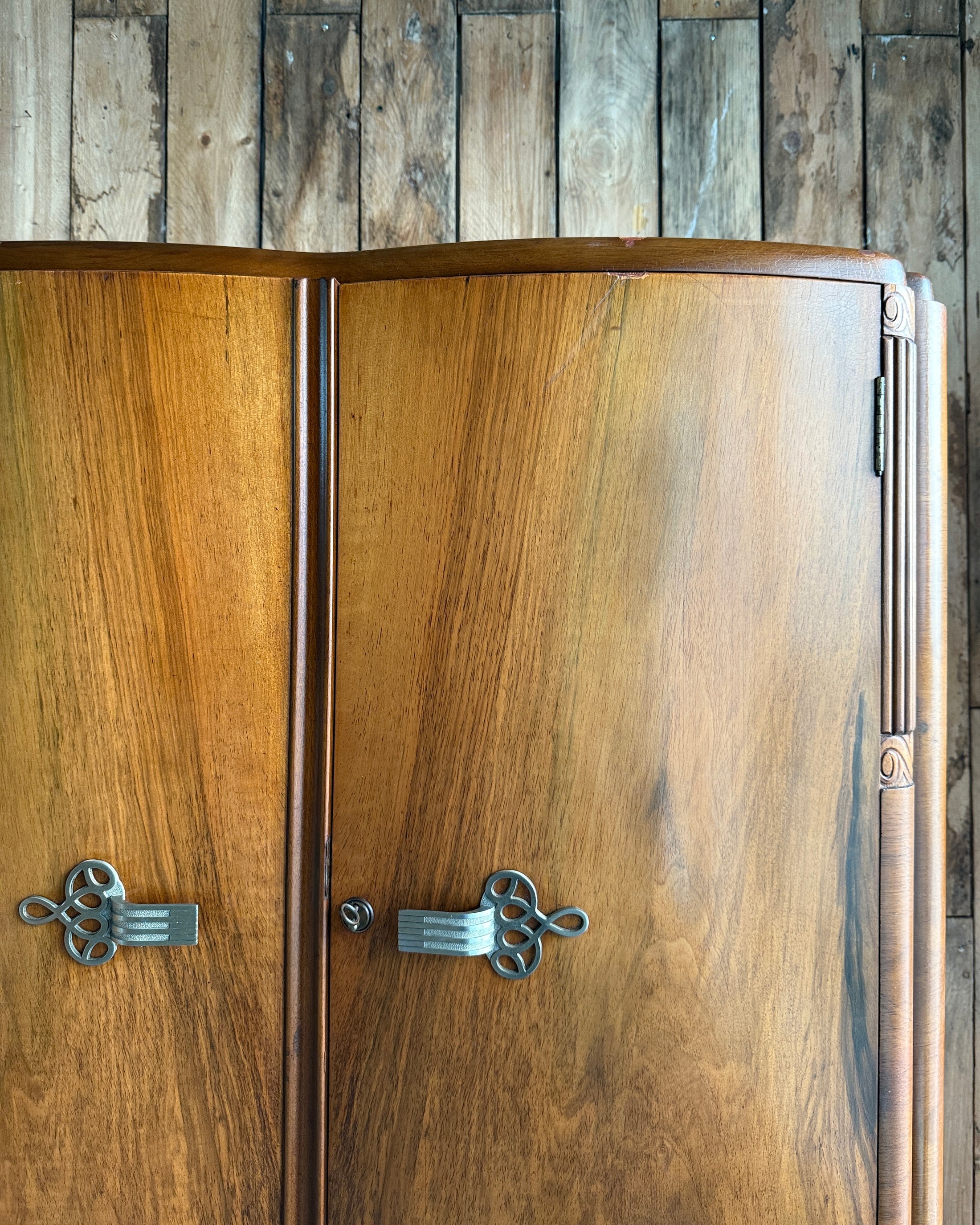 Vestiaire Art Déco anglais