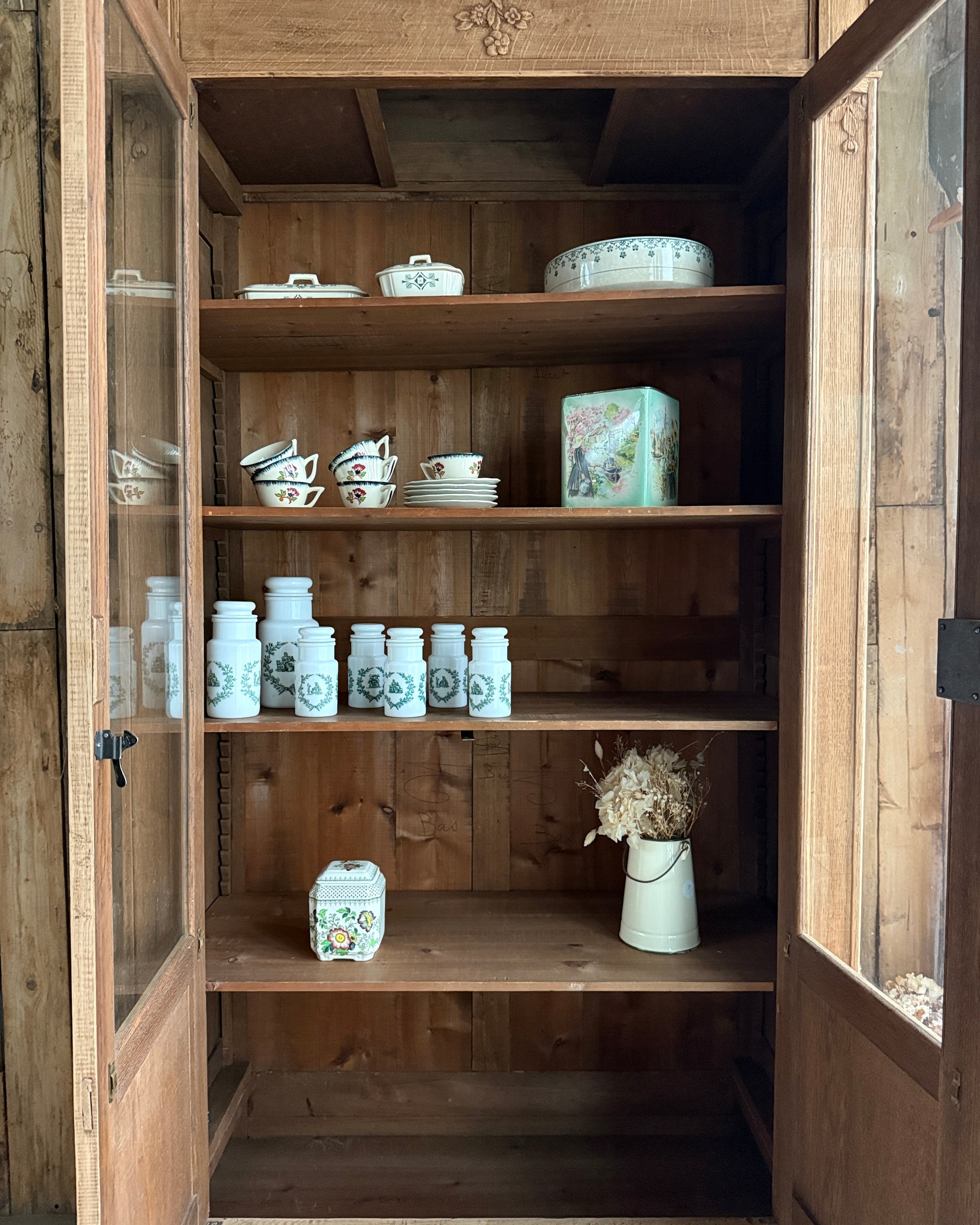 Vitrine Art Déco en chêne