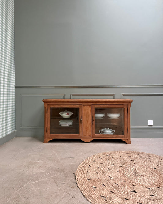 Vitrine ancienne basse