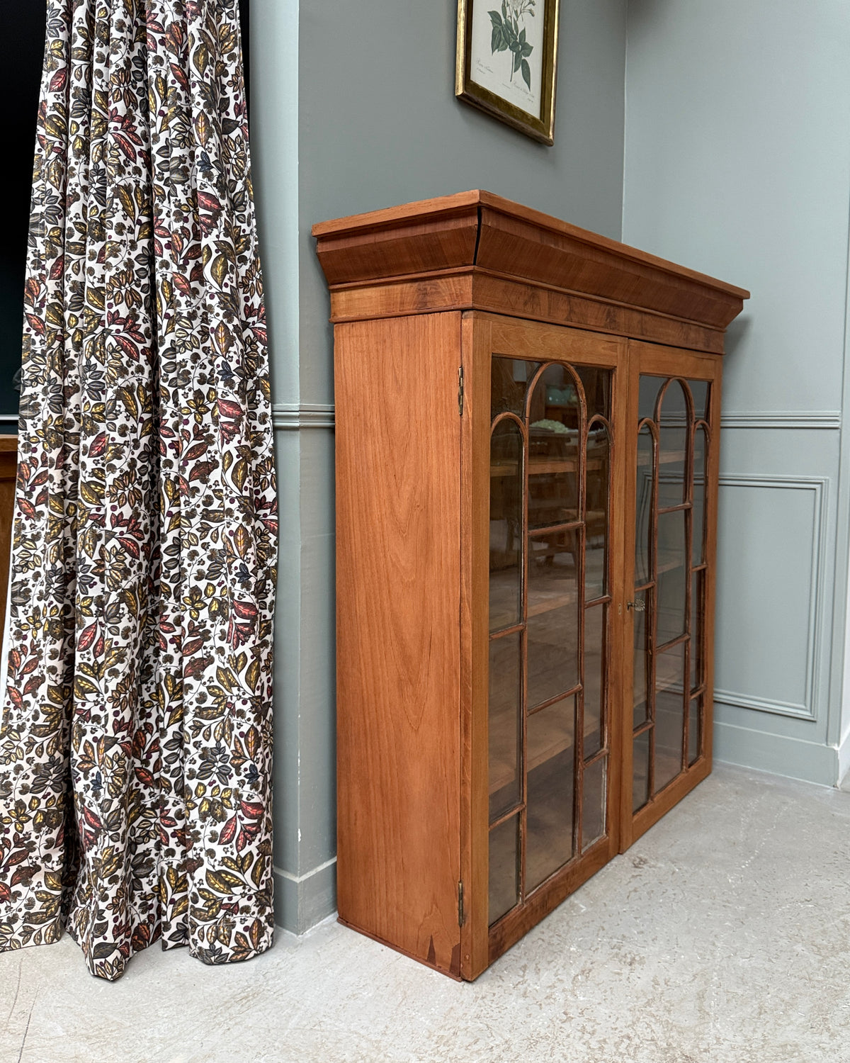 Vitrine anglaise ancienne