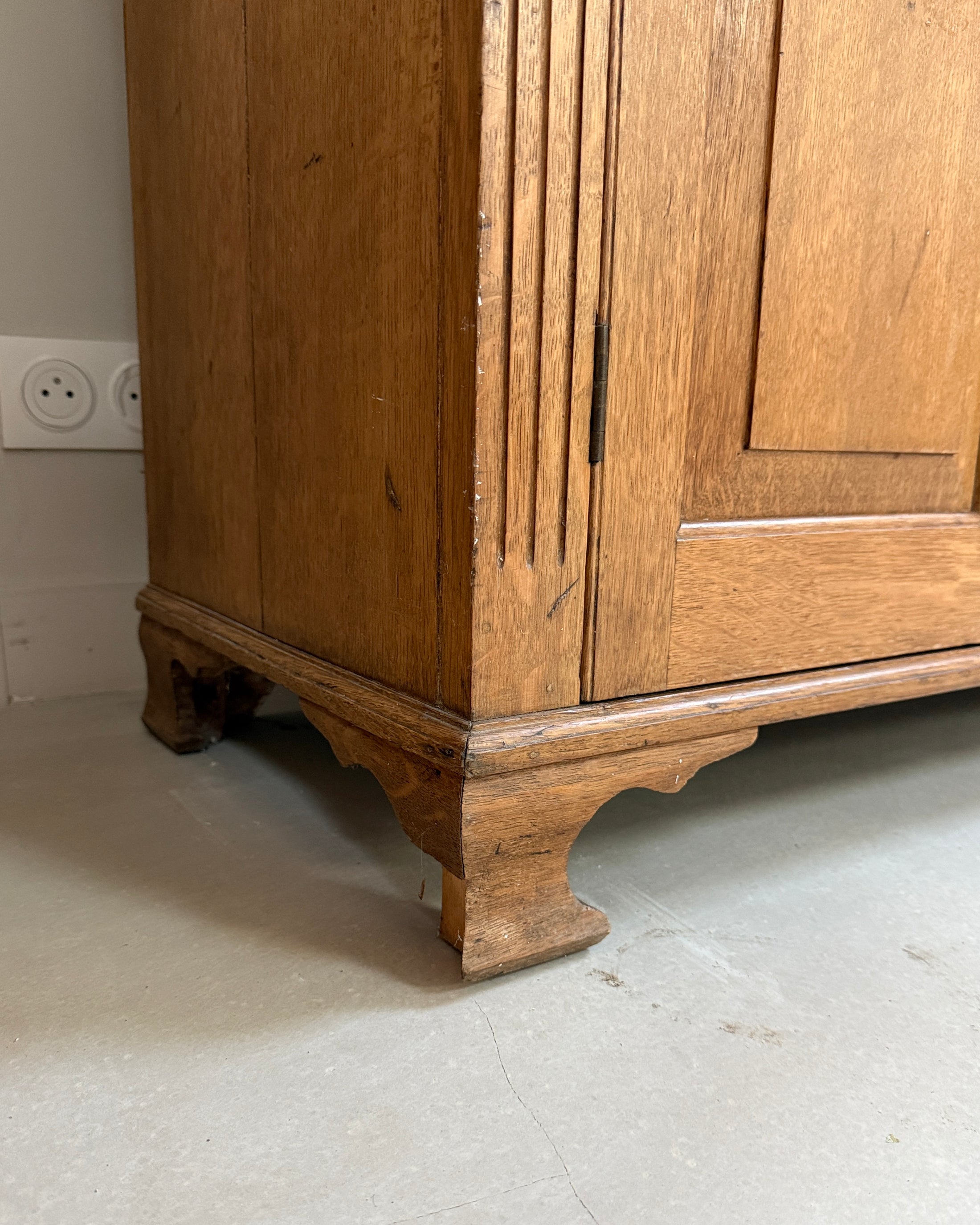 Grande vitrine de présentation deux corps