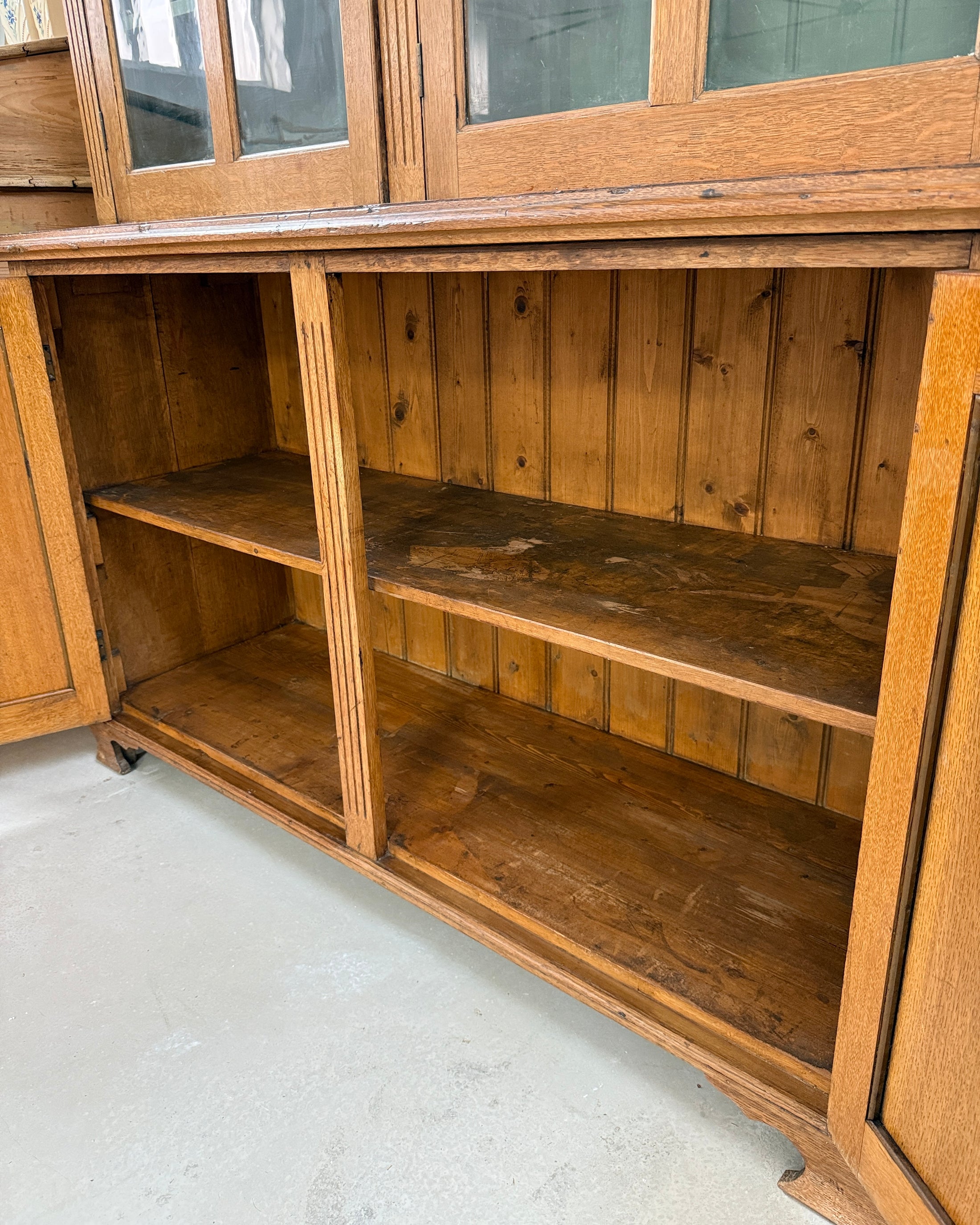 Grande vitrine de présentation deux corps