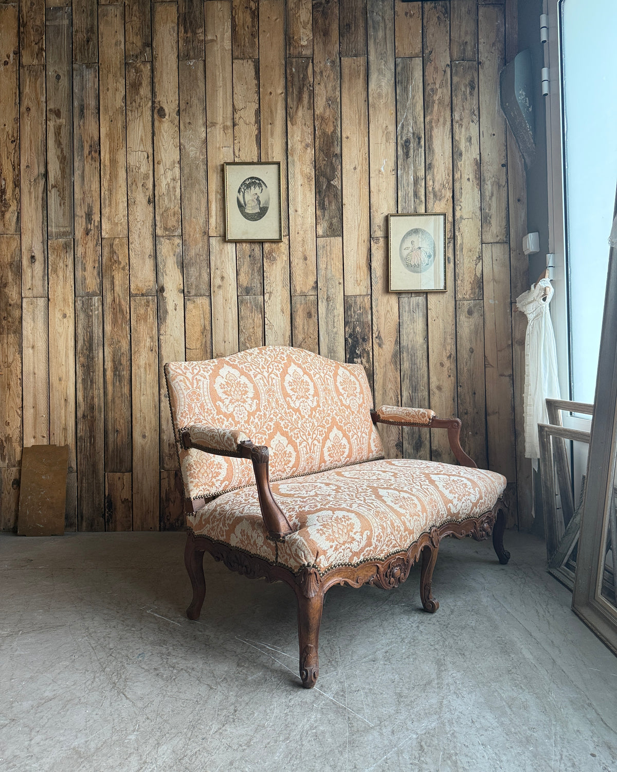 Banquette ancienne deux places style Louis XV