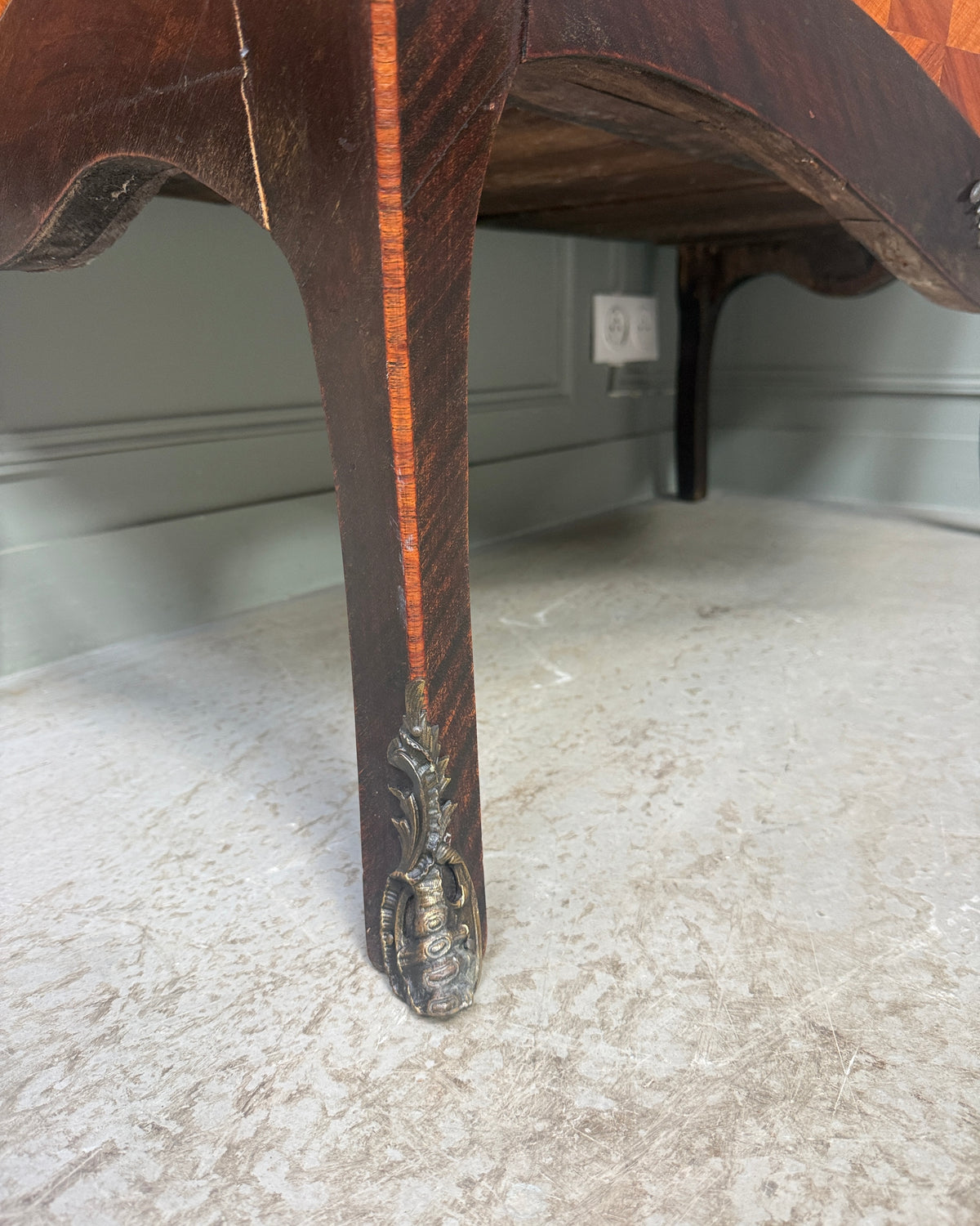 Commode sauteuse Louis XV