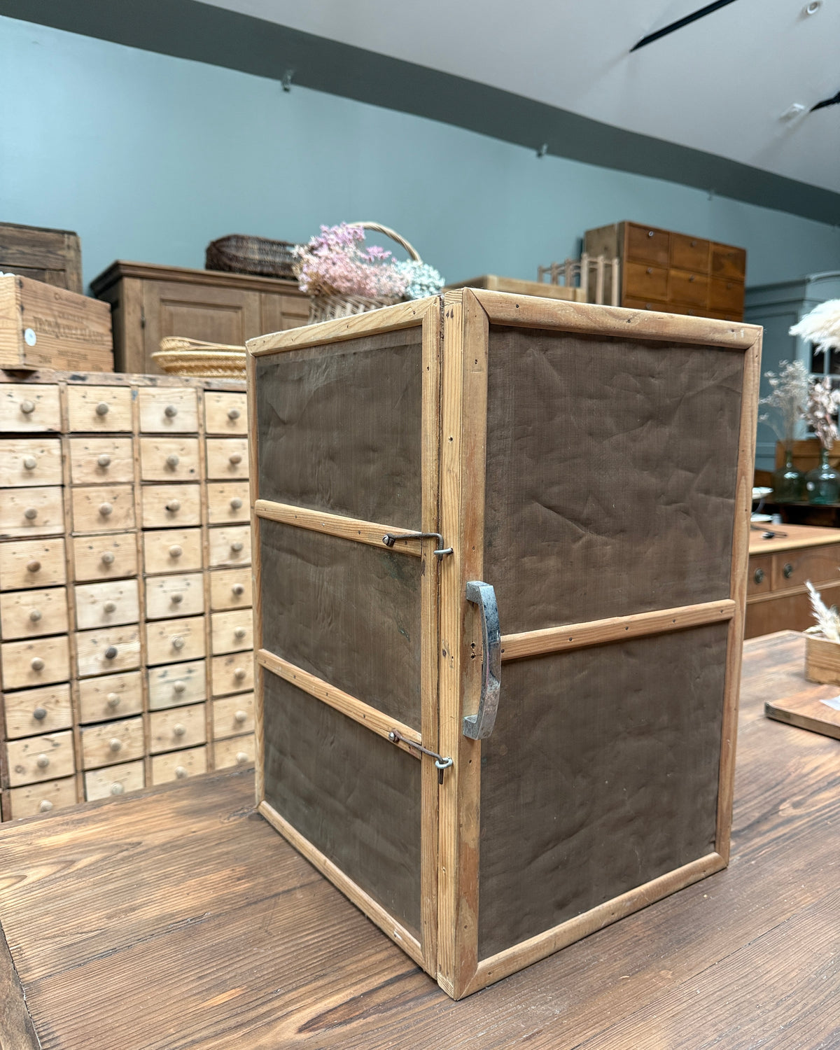 Petit garde-manger vintage