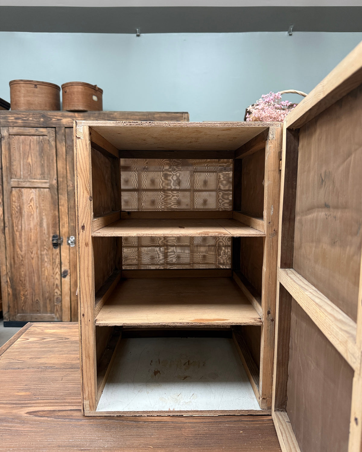 Petit garde-manger vintage