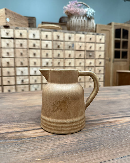 Petit pichet en grès vintage