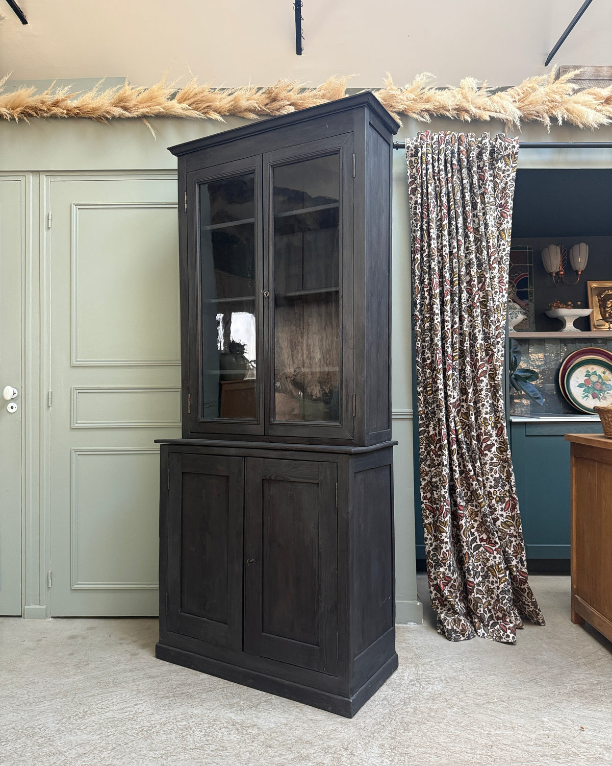 Buffet deux corps ancien noir